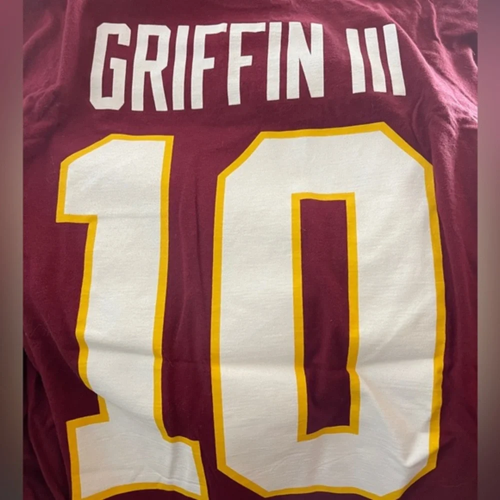 Nike NFL Griffin III‎ Washington Redskins Football Team T-shirt